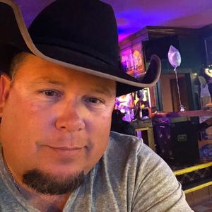 Meet your Posher, Trey